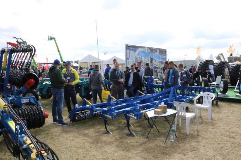 Оборудование для обработки почвы и сбора урожая на выставке Agro Show