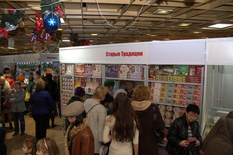 Конфеты отечественного производства на ярмарке Кубань