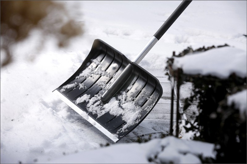 Лучшая лопата для снега