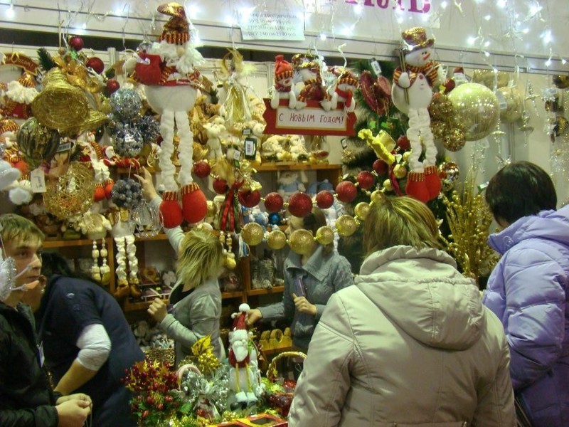 Подарки и сувениры на выставке Очарование Севера