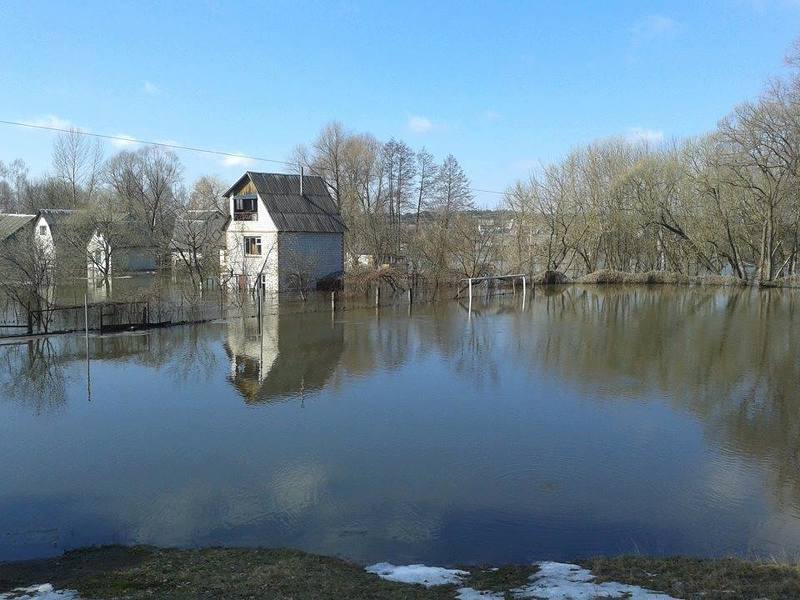Затопление участка при разливе воды весной