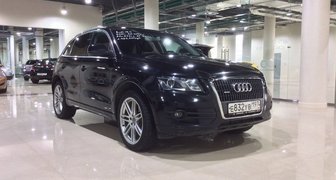 Купить Audi Q5 I с пробегом в Москве: Внедорожник 5 дв. Ауди Q5 1 2012 года, 2.0 AT (211 л.с.) 4WD, цена 1 210 000 рублей